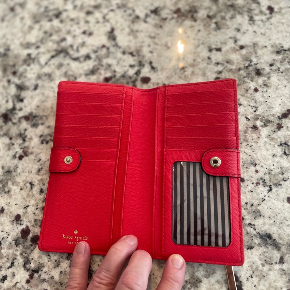Kate Spade Wallet - Picture 6 of 6